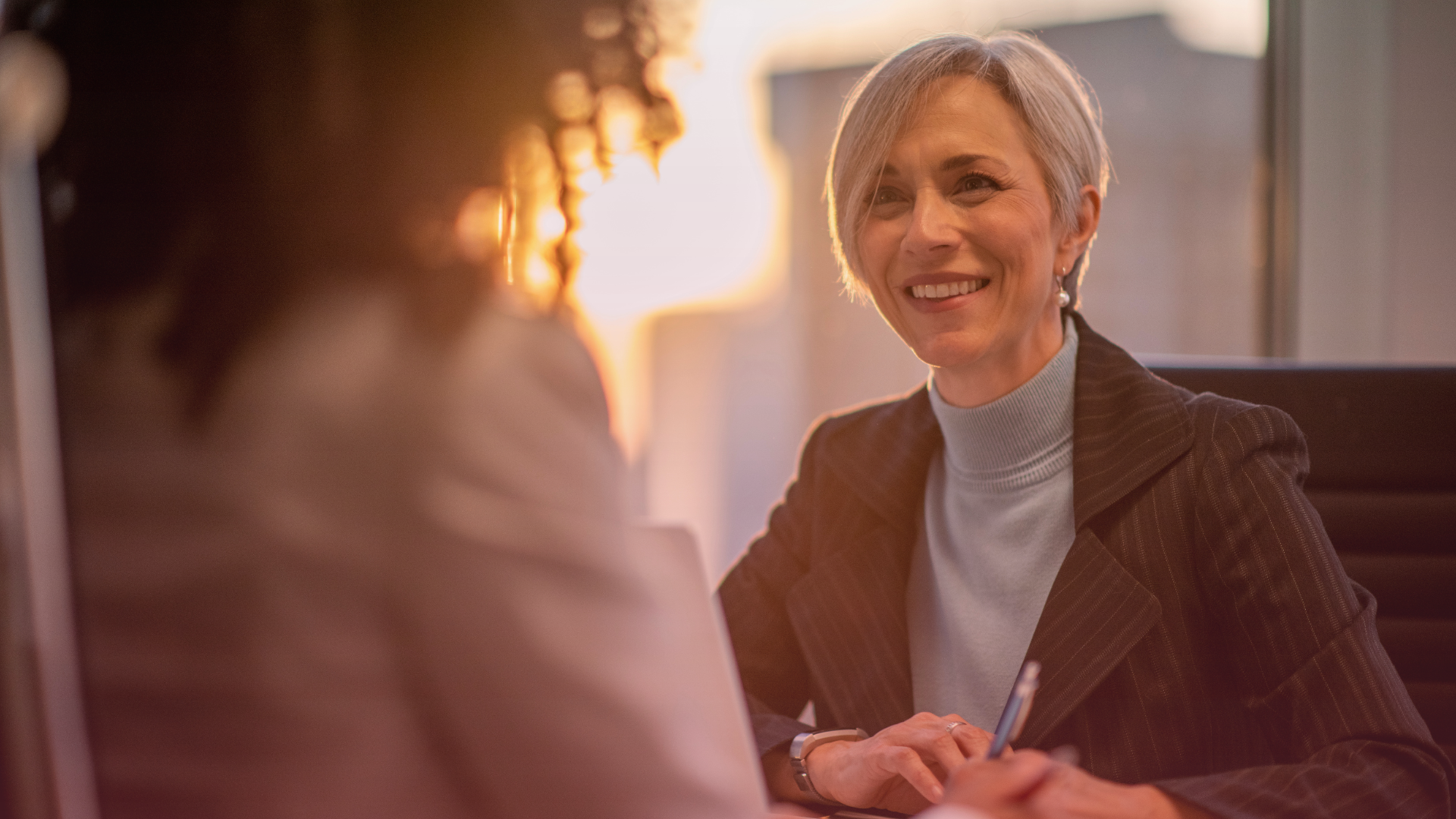 A client in a one to one MIAM meeting with an accredited mediator delving into understanding the MIAM process